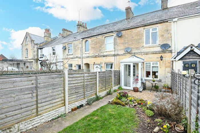 2 Bedroom Cottage For Sale In Clarks Place, Trowbridge, BA14