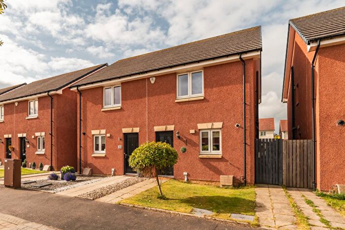2 Bedroom Villa For Sale In Mayflower Grove, Loanhead, EH20