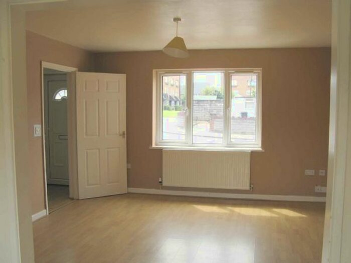 3 Bedroom Property To Rent In Laleston Close, Ely, Cardiff CF5
