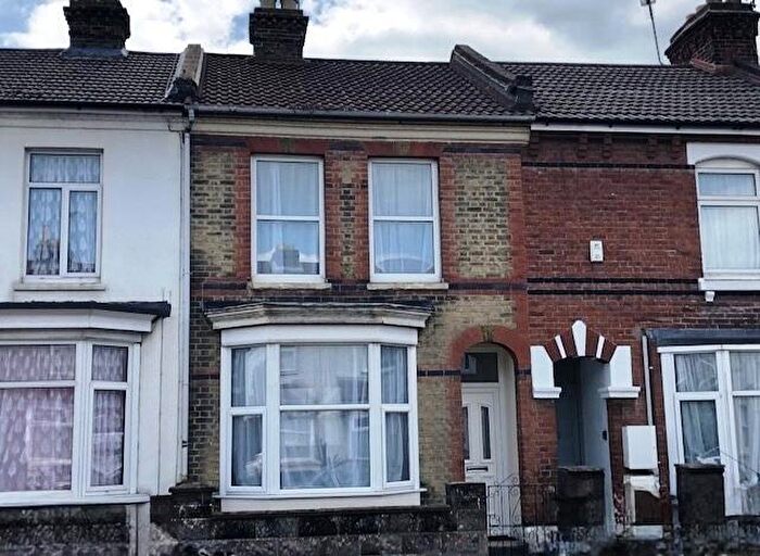 2 Bedroom Terraced House To Rent In Forton Road, Gosport, PO12