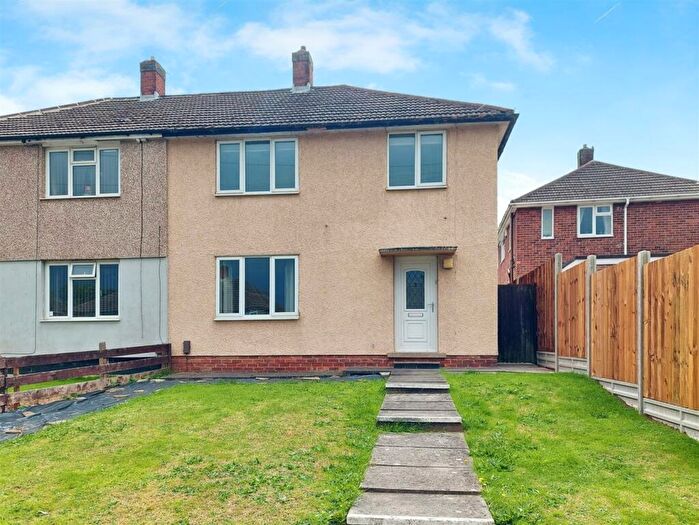 3 Bedroom Semi-Detached House To Rent In Penrith Place, Derby, DE21