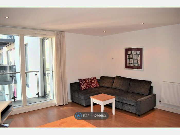 1 Bedroom Flat To Rent In Adana Building, London, SE13