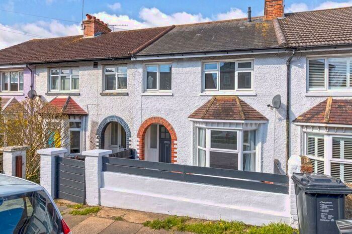 3 Bedroom Terraced House To Rent In Southdown Road, Brighton, BN41