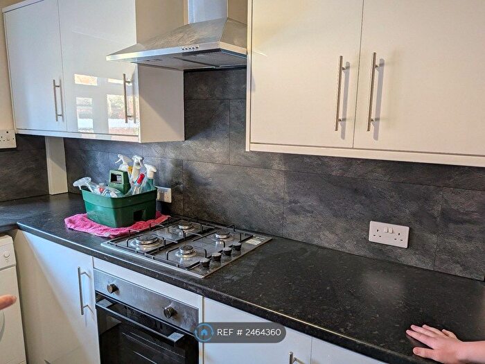 2 Bedroom Flat To Rent In Stockwell Street, Leek, ST13