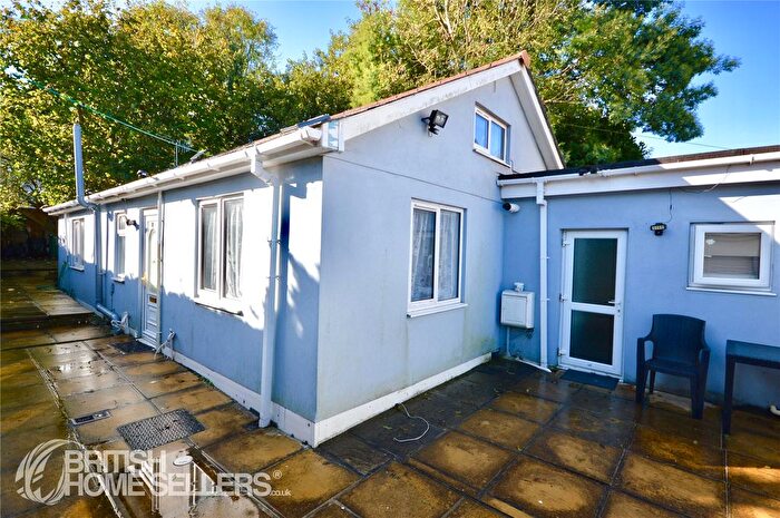 3 Bedroom Bungalow For Sale In Ladysmith Road, Plymouth, Devon, PL4