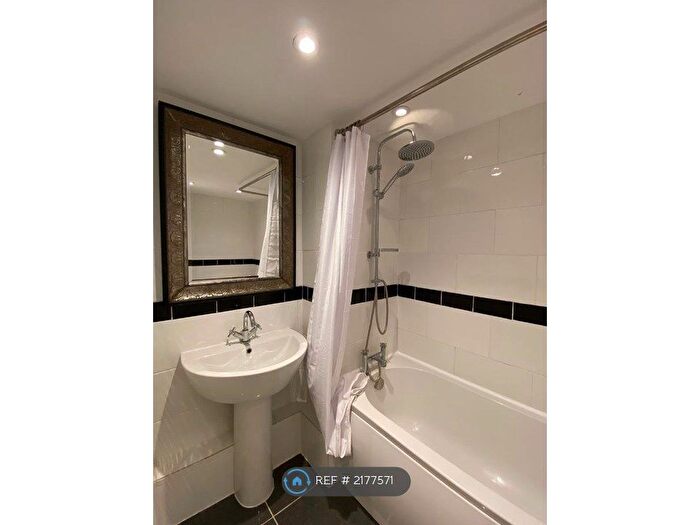 1 Bedroom Flat To Rent In Little East Street, Lewes, BN7