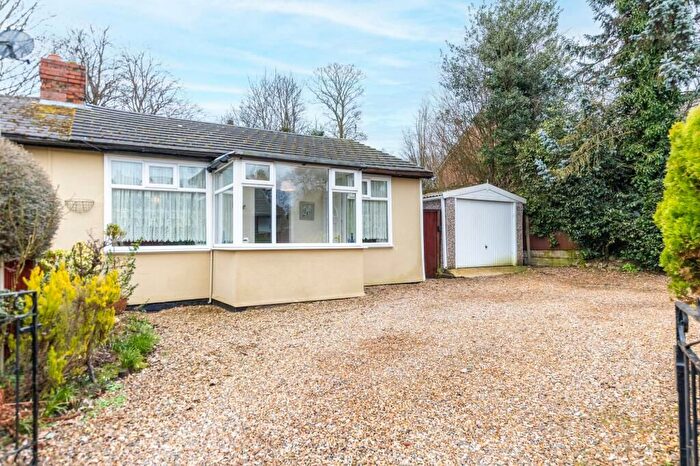 2 Bedroom Bungalow For Sale In Gerosa Avenue, Winwick, Warrington, WA2