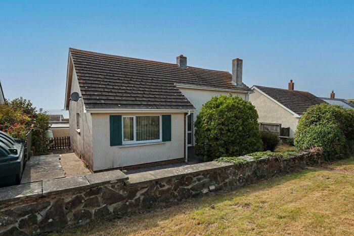 4 Bedroom Detached House For Sale In Croft Road, Broad Haven, Haverfordwest, SA62