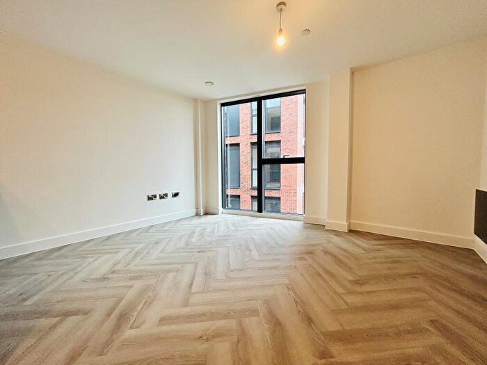 1 Bedroom Apartment To Rent In Castleward Boulevard, Derby, DE1