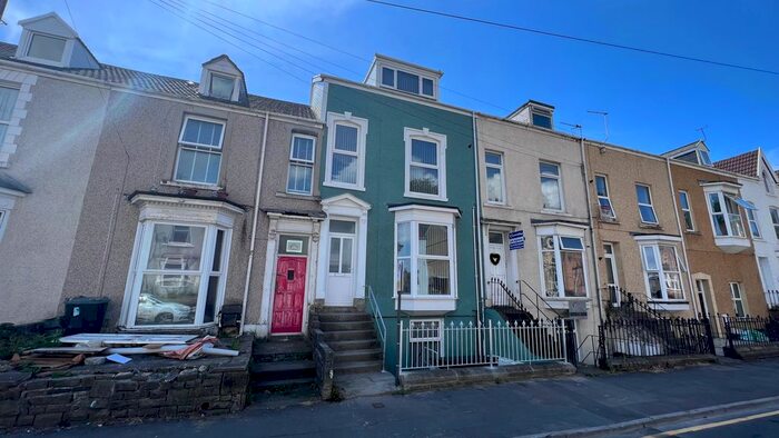 1 Bedroom Flat To Rent In King Edwards Road, Brynmill, Swansea, SA1