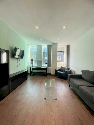 1 Bedroom Apartment To Rent In Rumford Street, Liverpool, L2