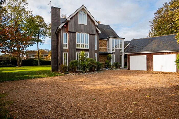 5 Bedroom Detached House For Sale In Elmwood Close, Broadstairs, CT10