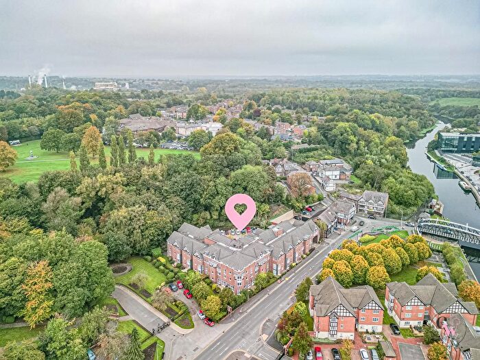 2 Bedroom Flat For Sale In Castle Street, Northwich, CW8