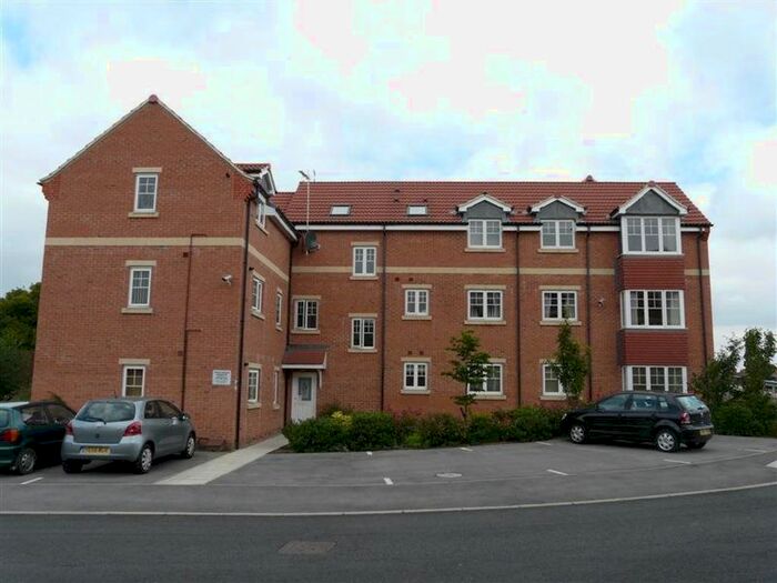 2 Bedroom Flat To Rent In Bridge Close, Church Fenton, Tadcaster LS24