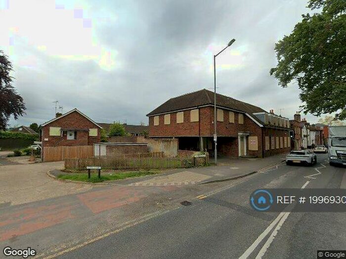 1 Bedroom Flat To Rent In Chapel Street, Marlow, SL7