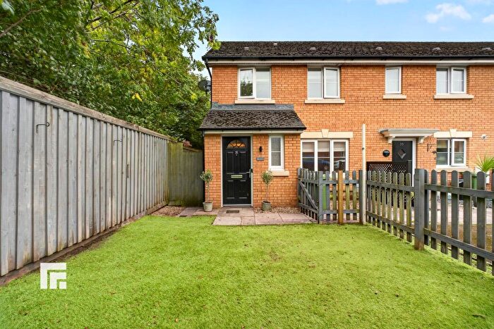 3 Bedroom House For Sale In Maes Ifor Taffs Well Cardiff, CF15