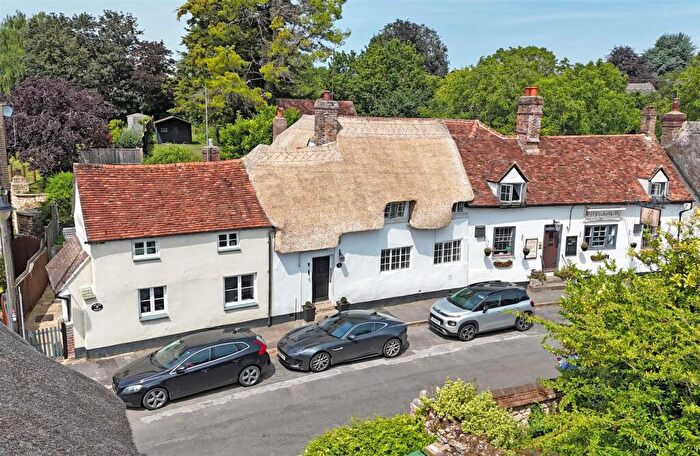 3 Bedroom House For Sale In Long Crendon, Buckinghamshire, HP18