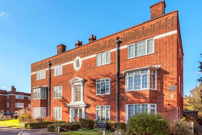 2 Bedroom Flat To Rent In Ballards Lane, West Finchley N3