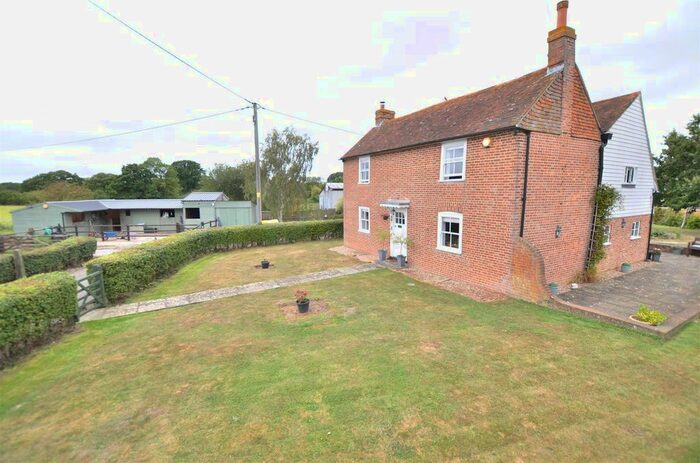 4 Bedroom Equestrian Property For Sale In Swifts Green, Smarden, Ashford, TN27