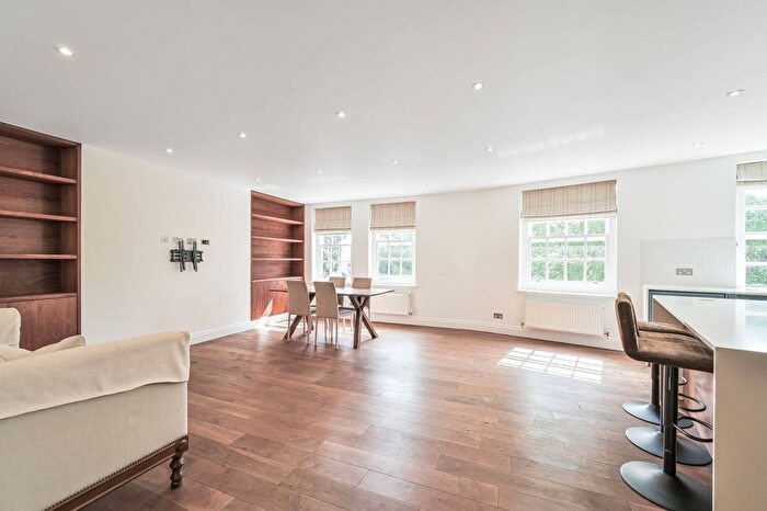 2 Bedroom Flat To Rent In Greenhill, Hampstead, London, NW3