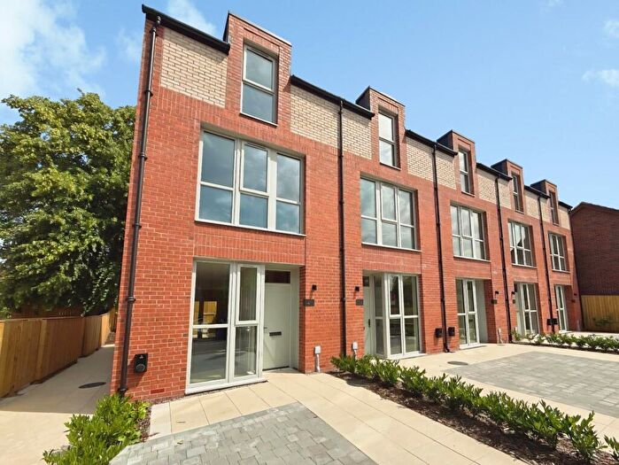 3 Bedroom House To Rent In Stafford Close, Manchester, Greater Manchester, M14