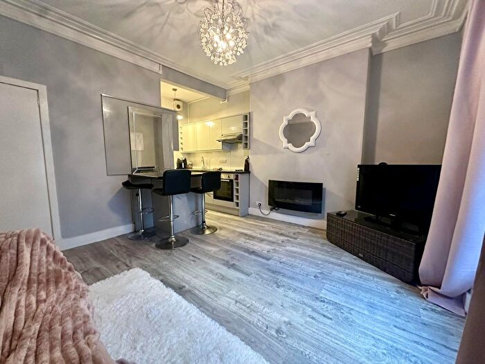 1 Bedroom Flat To Rent In Ashvale Place, Aberdeen, AB10