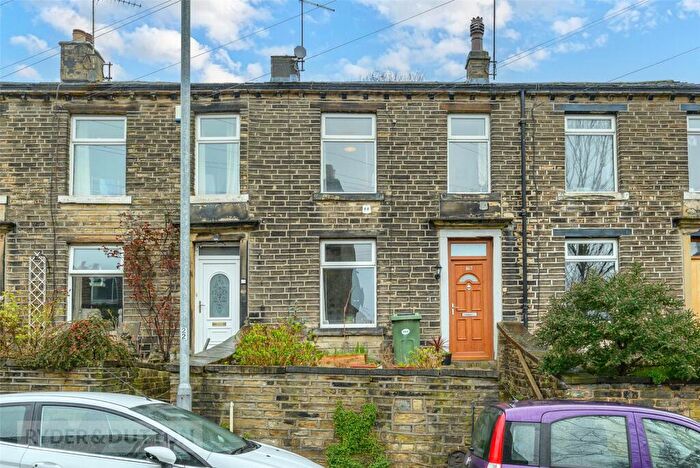 3 Bedroom Terraced House For Sale In Longwood Gate, Longwood, Huddersfield, West Yorkshire, HD3