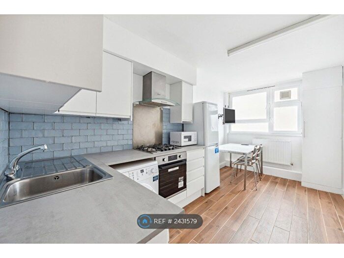 2 Bedroom Flat To Rent In Peregrine House, London, EC1V