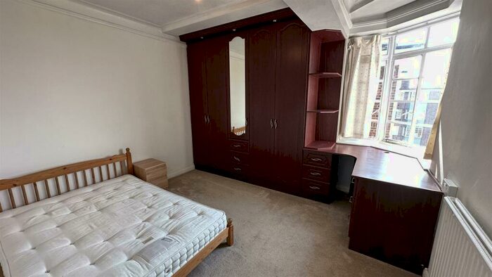 1 Bedroom Flat To Rent In St Johns Court Finchley Road, NW3