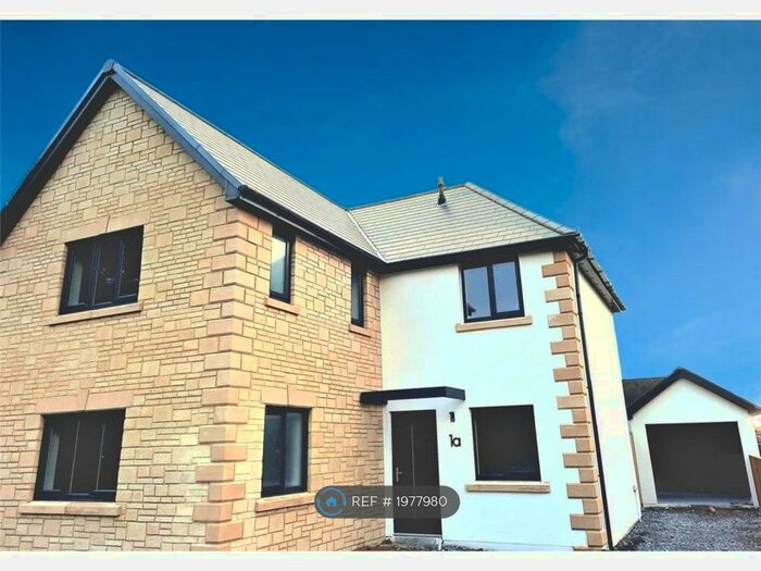 4 Bedroom Detached House To Rent In Llys Bryn Gwyrdd, Llanelli, SA15