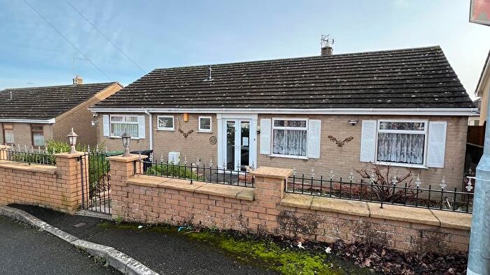 3 Bedroom Detached Bungalow For Sale In Pettigrove Road, Kingswood, Bristol, BS15