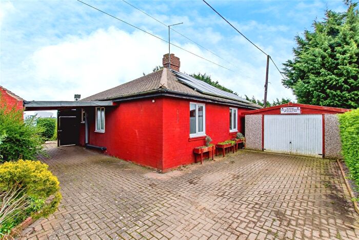 2 Bedroom Bungalow For Sale In Nene Terrace Road, Crowland, Peterborough, Lincolnshire, PE6