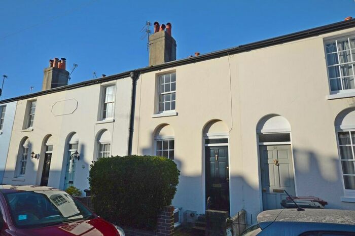 2 Bedroom Terraced House To Rent In Cavendish Street, Chichester, PO19