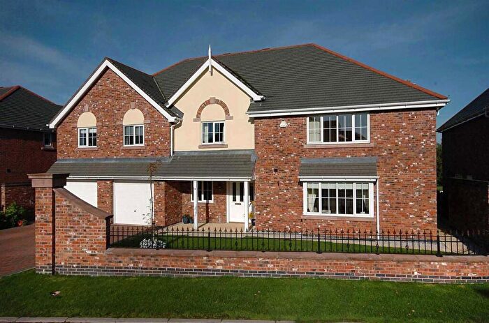 5 Bedroom Detached House To Rent In Dunlin Rise, Tytherington, Macclesfield, Cheshire, SK10