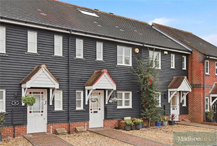 4 Bedroom Terraced House For Sale In Regents Place, Loughton, Essex, IG10