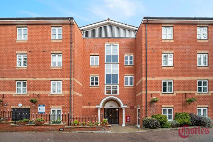 1 Bedroom Retirement Property To Rent In Bishops View Court, Muswell Hill, N10