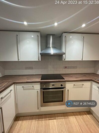 2 Bedroom Flat To Rent In Fountain Mill, Bristol, BS5