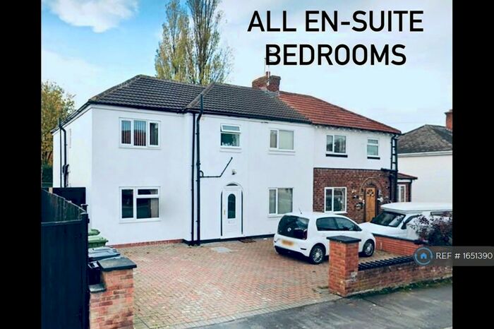 7 Bedroom Semi-Detached House To Rent In Lee Road, Leamington Spa, CV31