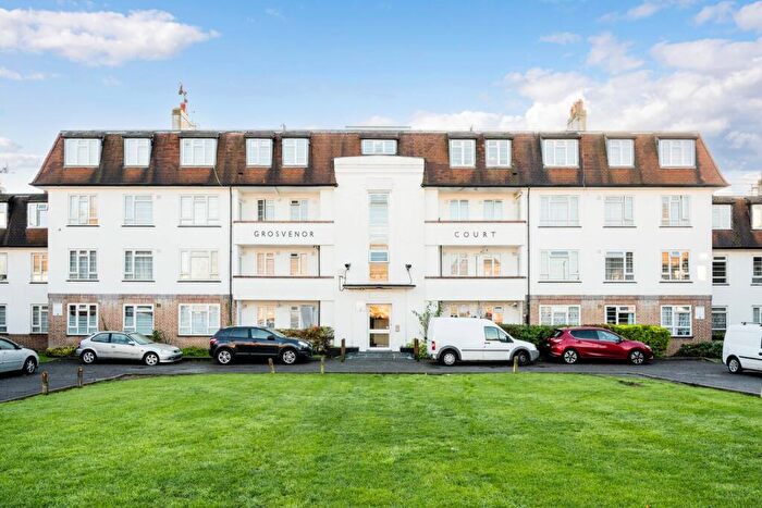 2 Bedroom Apartment For Sale In London Road, Morden, SM4