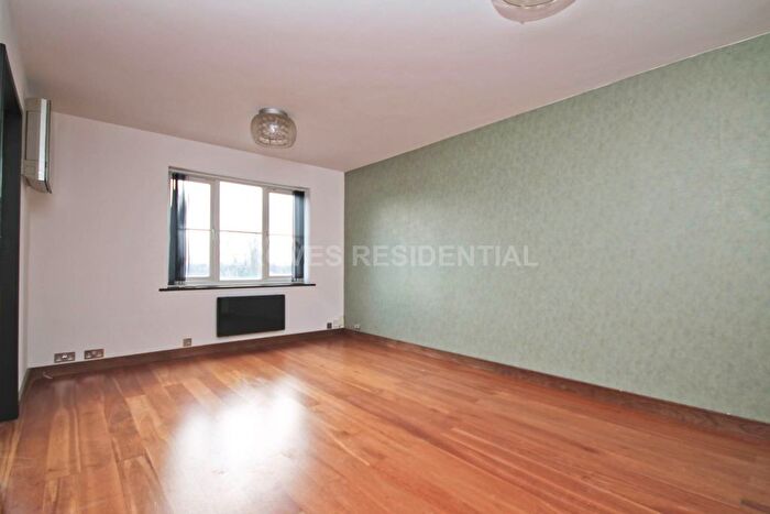 1 Bedroom Flat To Rent In Alexandra Road, London, SW19
