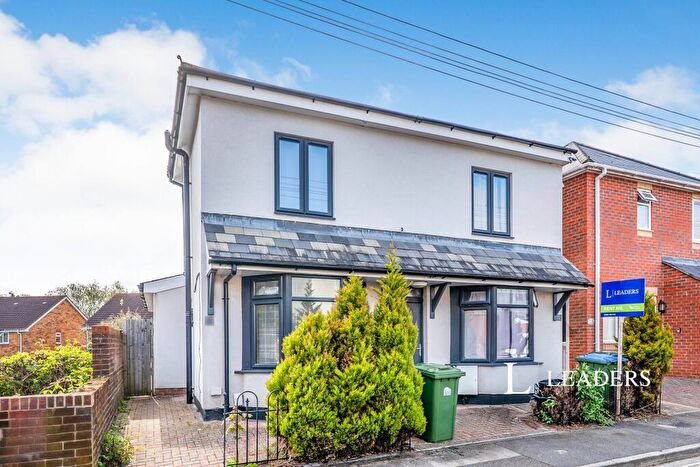 1 Bedroom Apartment To Rent In Bourne Road, SO15