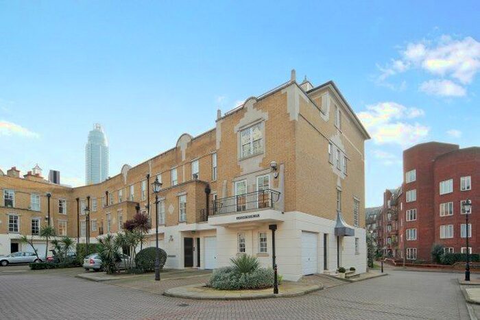 4 Bedroom End Of Terrace House To Rent In Bessborough Gardens, London, SW1V