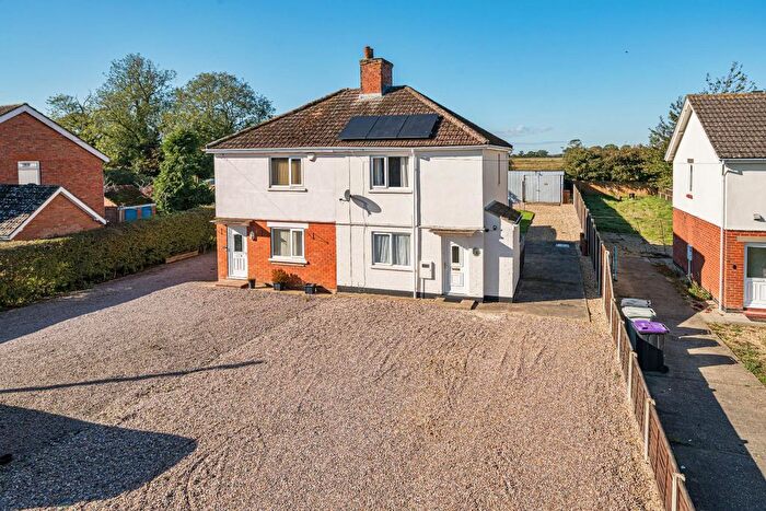 3 Bedroom Semi-Detached House For Sale In Hagnaby Road, Stickford, Boston, PE22