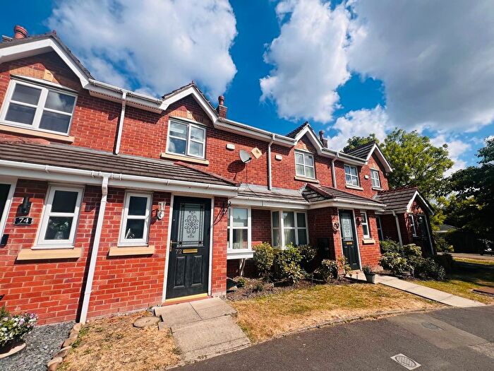 2 Bedroom Town House For Sale In Hutchinson Way, Radcliffe, Manchester, M26