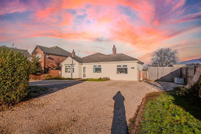 4 Bedroom Detached Bungalow For Sale In Northgate, Pinchbeck, Spalding, PE11