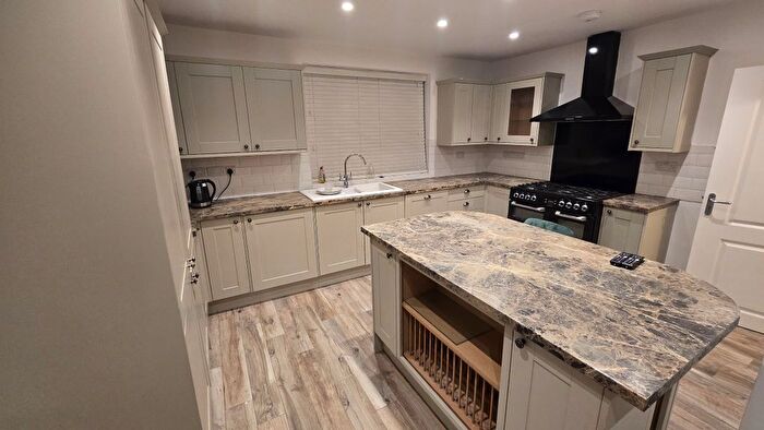 5 Bedroom Semi Detached House To Rent In Wellington Road, Fallowfield, Manchester, M14