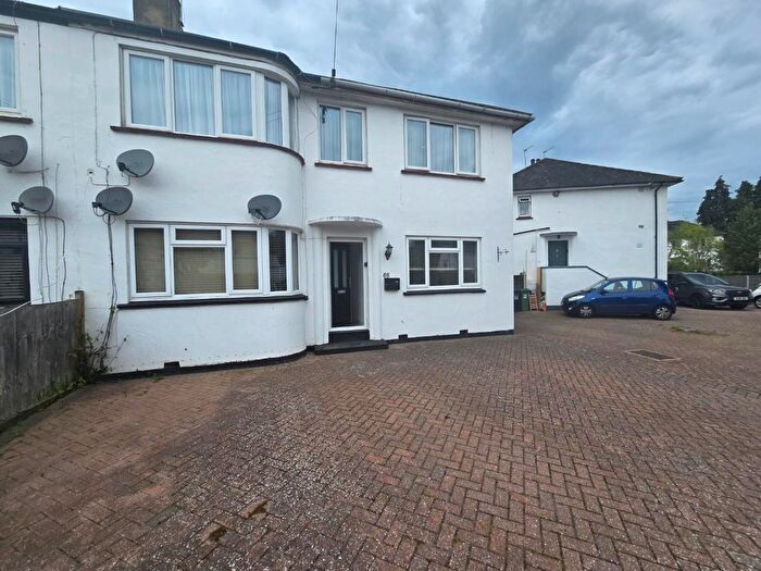 2 Bedroom Flat To Rent In Trevellance Way, Watford, Hertfordshire, WD25