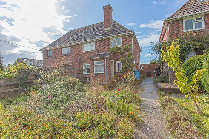 3 Bedroom Semi-detached House For Sale In Meadow View, Long Load, TA10