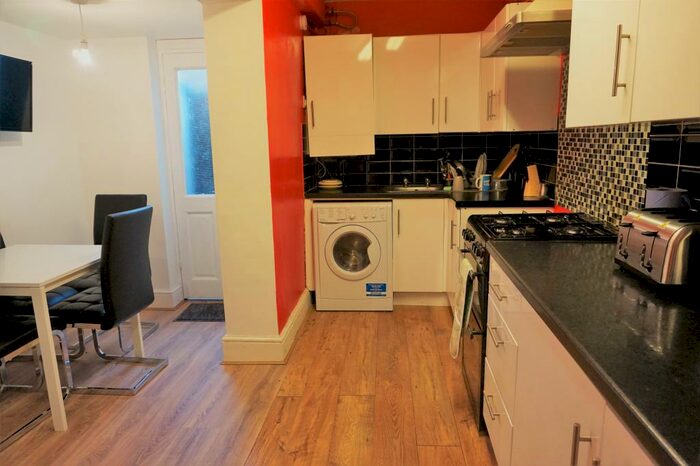 1 Bedroom Terraced House To Rent In Romney Street, Salford, M6