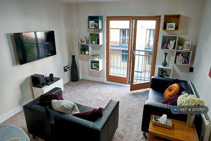 2 Bedroom Flat To Rent In Upper Marshall Street, Birmingham, B1